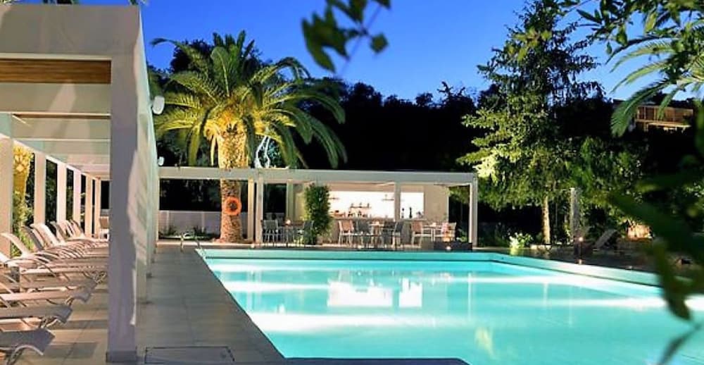 TRYP by Wyndham Corfu Dassia 1