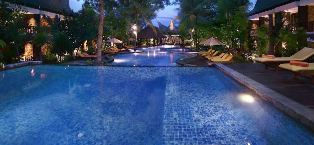 Aston Sunset Beach Resort - Gili Trawangan 1