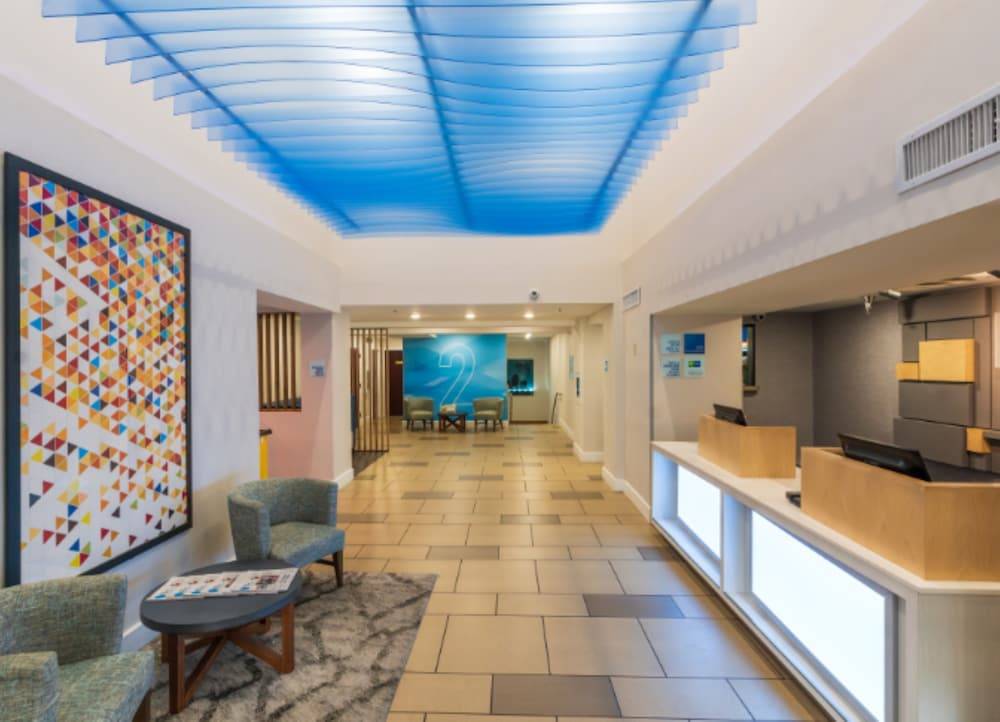 Holiday Inn Express & Suites NASHVILLE - BRENTWOOD I-65 by IHG 2