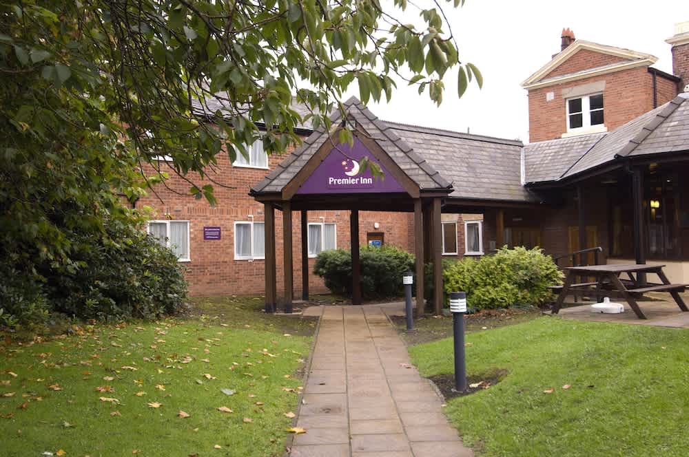 Premier Inn Wirral - Childer Thornton 1