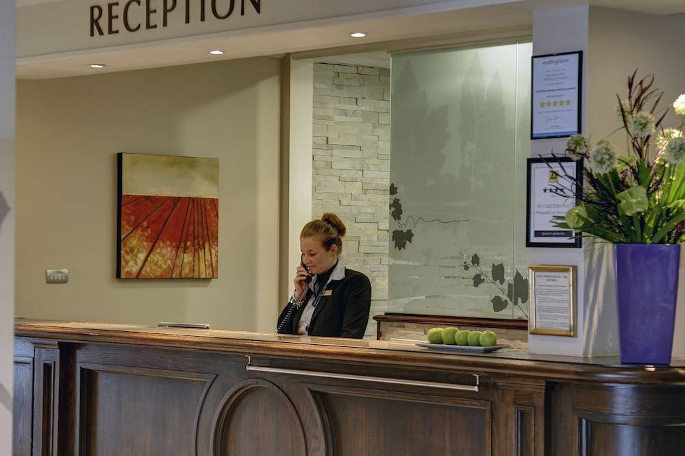 Best Western Plus Pinewood Hotel, Manchester Airport South Handforth 2