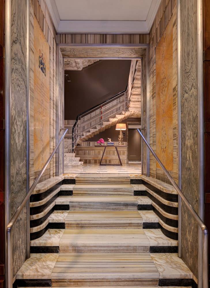 Singer Palace Hotel Roma 2