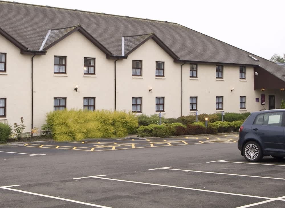Premier Inn Glasgow - Motherwell 1
