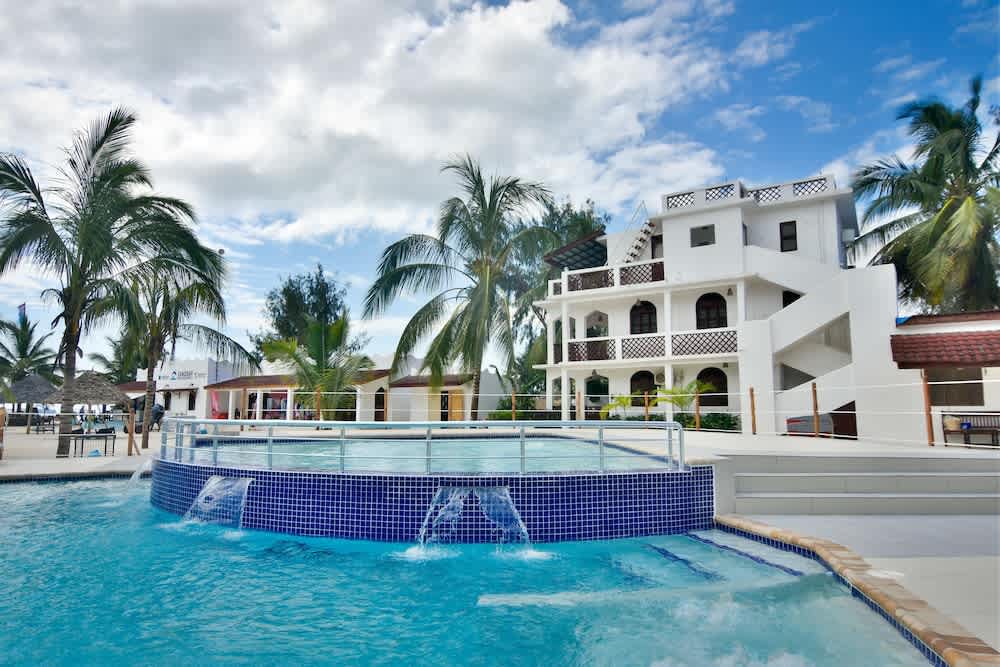 Kendwa Rocks Hotel 1