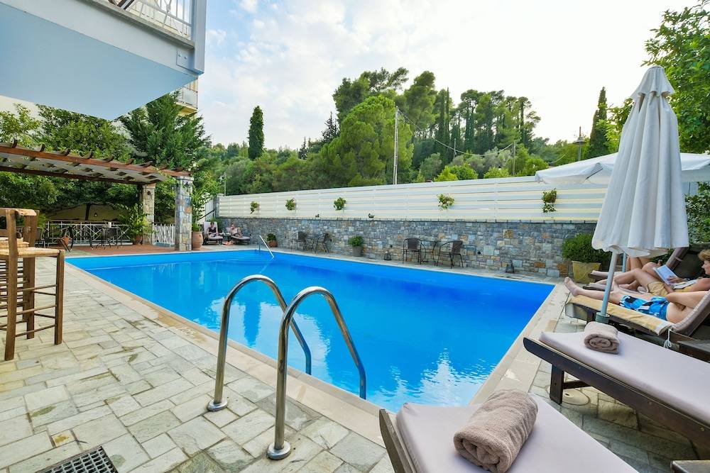 Neda Hotel 1