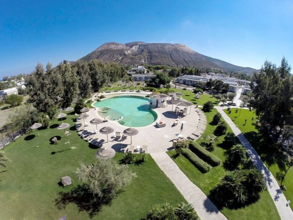 Life Resort Mari del Sud I Vulcano 1