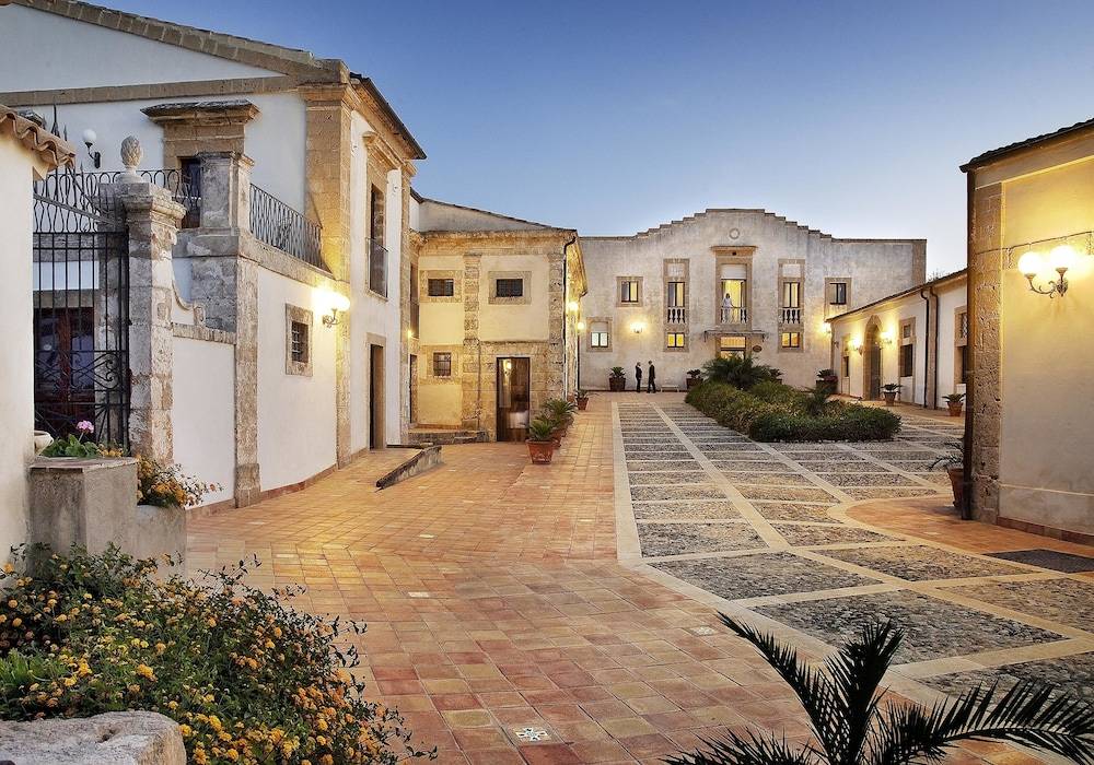 Hotel Villa Favorita 1