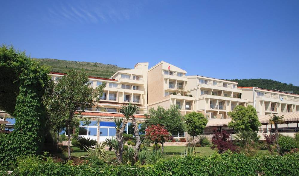 Hotel Palas 1
