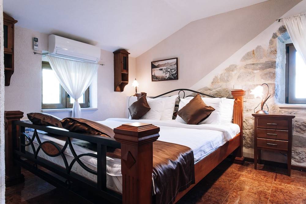 Hotel Galathea 2