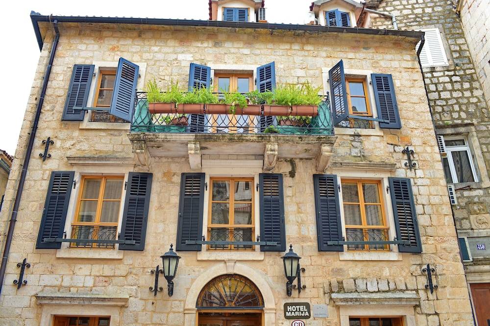Hotel Marija 1