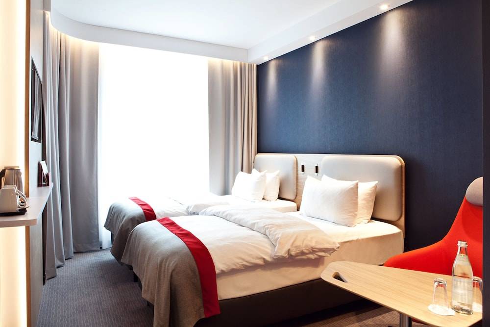 Holiday Inn Express FRANKFURT AIRPORT - RAUNHEIM by IHG 2