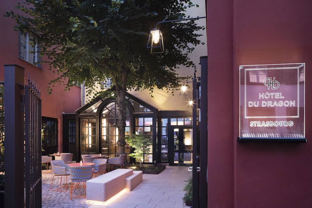 Hôtel Du Dragon 1