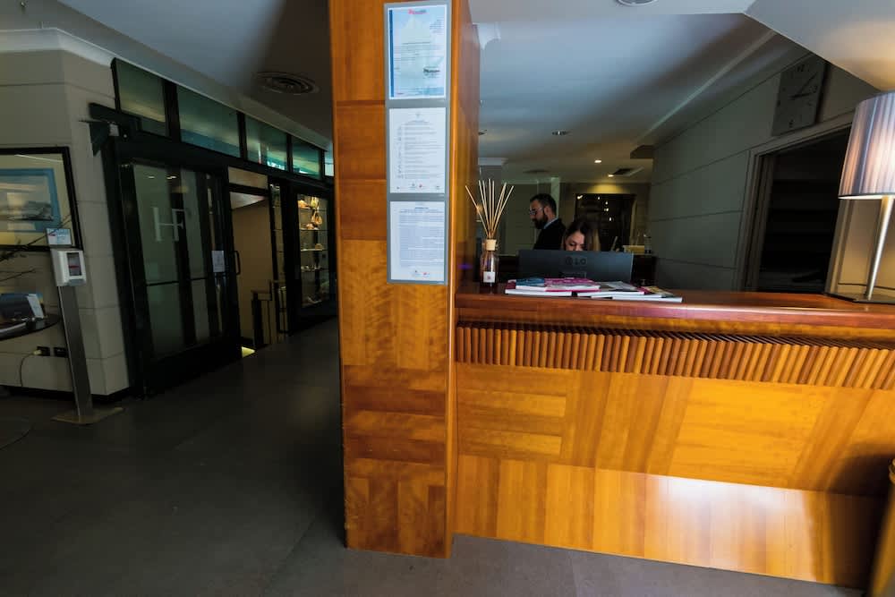 Hotel Forum 2