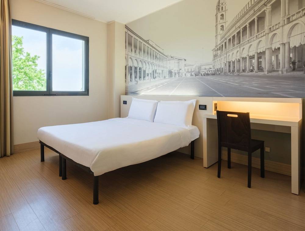 B&B Hotel Faenza 1