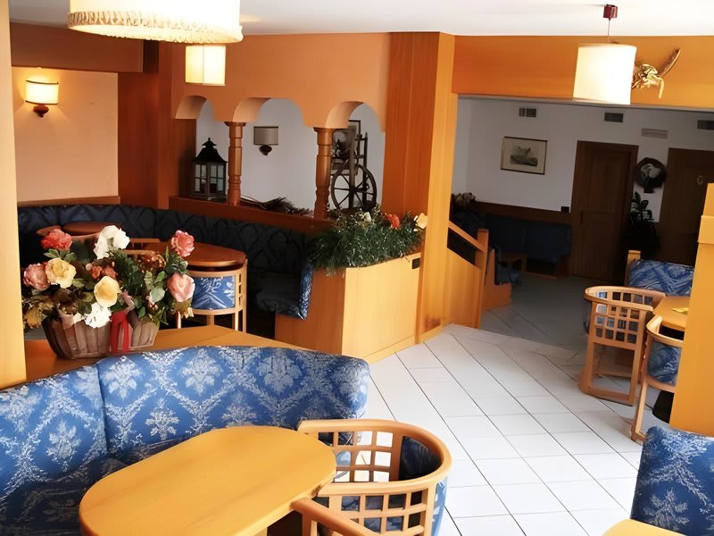 Hotel Irma 2