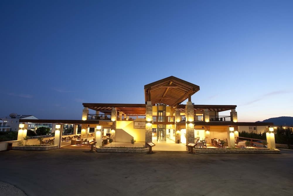 Island Blue Hotel 1