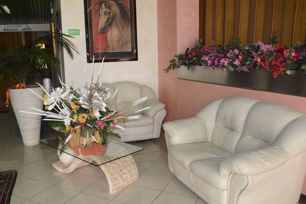 HOTEL IL PARCO - Free Parking & On-Site Dining -3- STAR SUPERIOR COMFORT 2