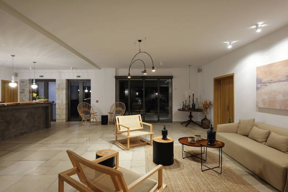 Margo Beach Hotel 2