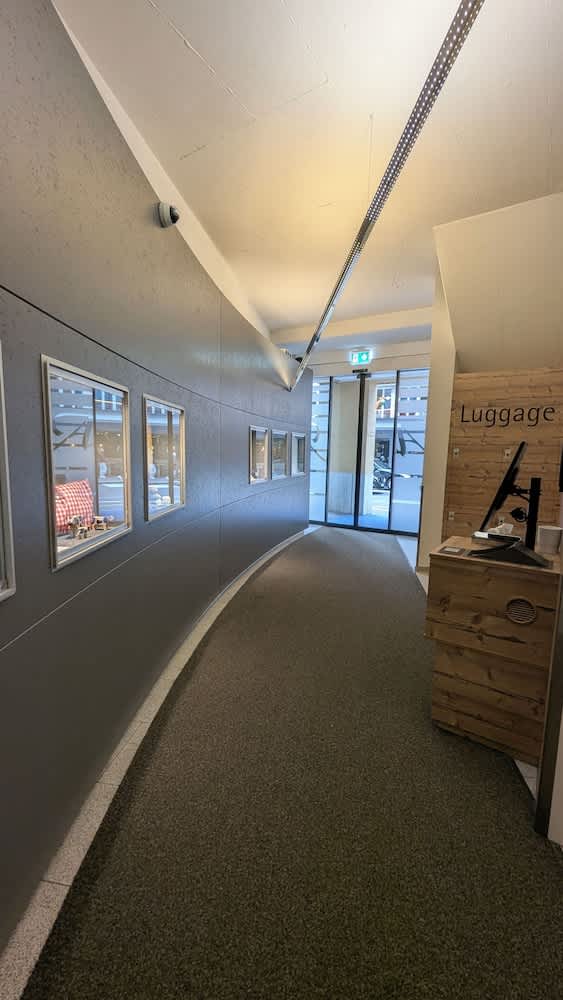 Ambassador Self Check-in Hotel 2