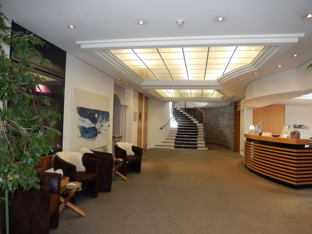 Hotel Schweizerhof Pontresina 2