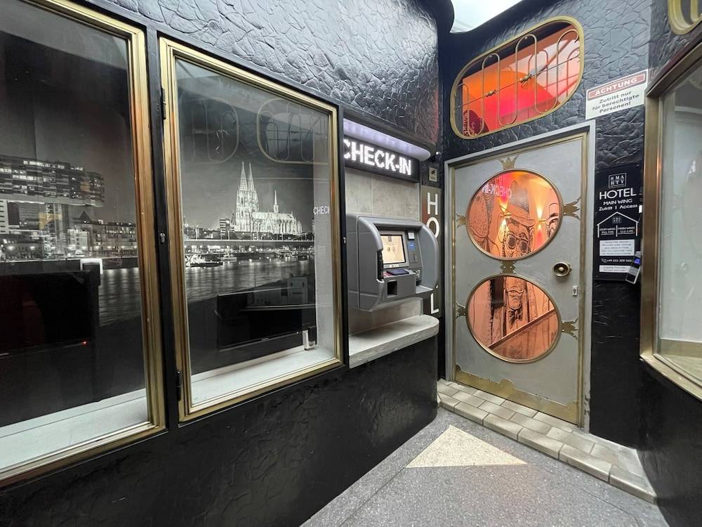 SMARTY Cologne Dom Hotel - Boardinghouse - KONTAKTLOSER SELF CHECK-IN 2
