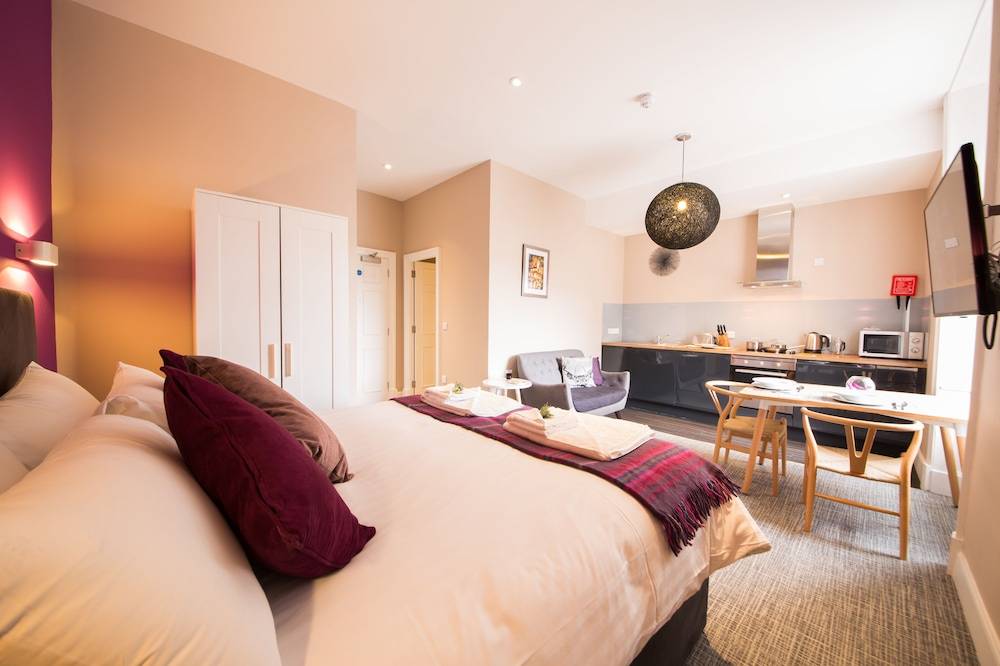 The Spires Serviced Apartments Edinburgh 1