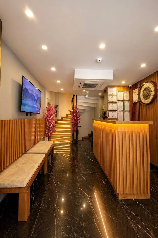 Art Karakoy Hotel 2