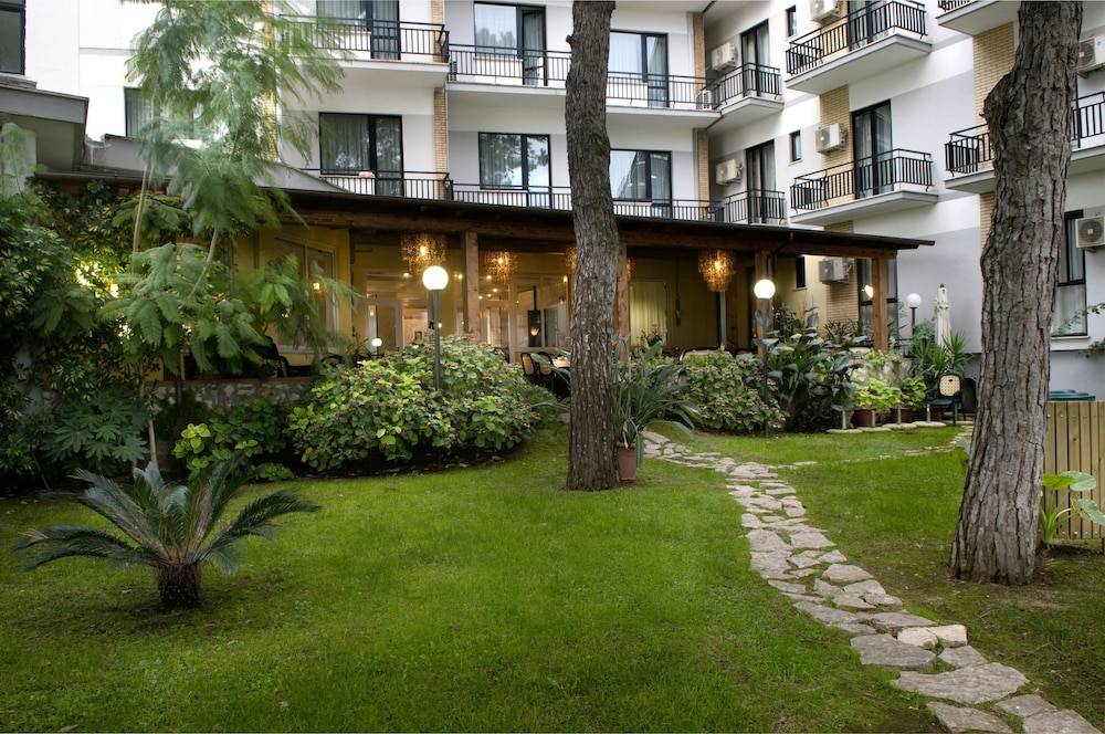 Park Hotel 1