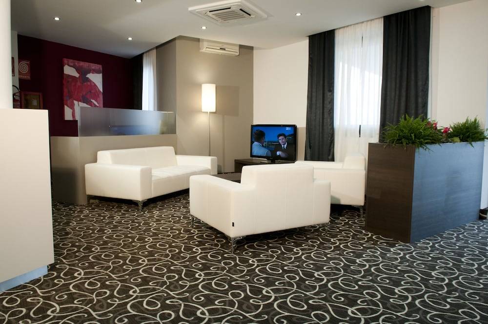 Hotel Gardenia 2