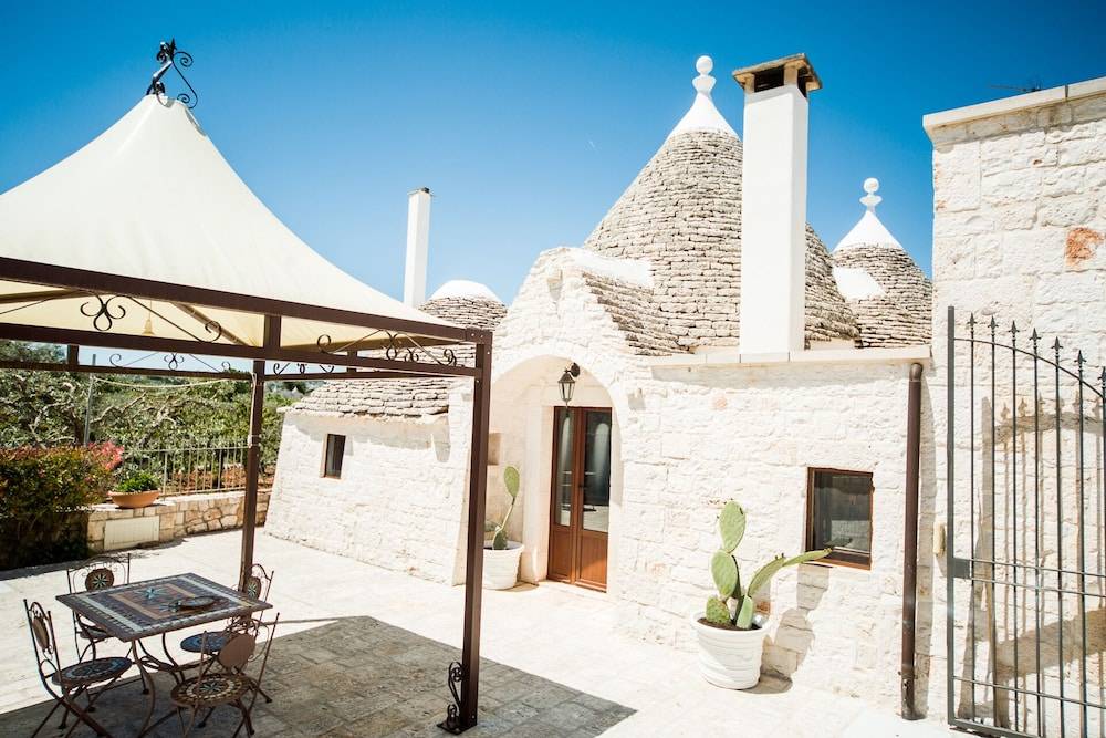Trulli Nuova Aia Resort 1