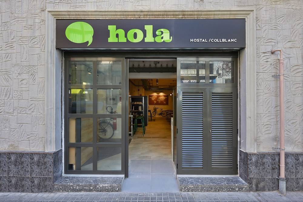 Hola Hostal Collblanc 1
