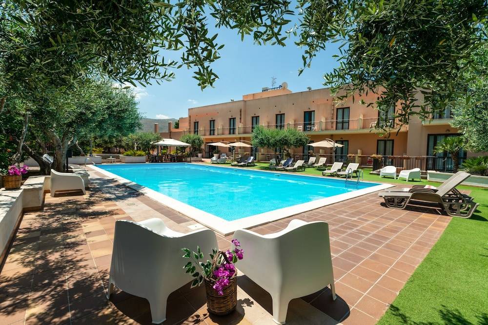 Hotel Achibea 1