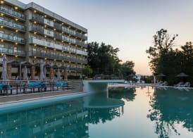 Ariti Grand Hotel 2