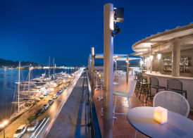 Strada Marina Hotel 4