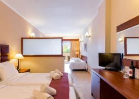 Ariti Grand Hotel 5