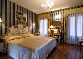 Hotel San Zulian 3