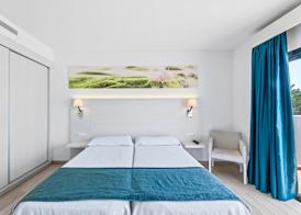 Hotel THB Flora 5