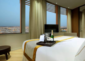 Eurostars Torre Sevilla 4