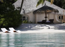 Nika Island Resort & Spa, Maldives 5
