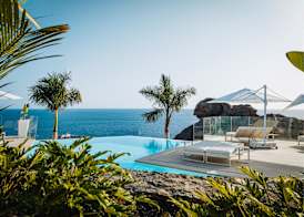 Grand Horizon Luxury Boutique Suites 2