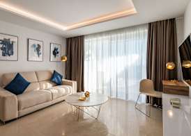 Grand Horizon Luxury Boutique Suites 5