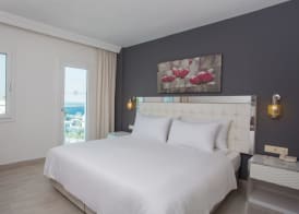 Le Bleu Hotel & Resort Kusadasi 3