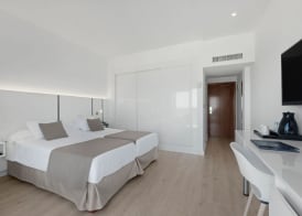 THB El Cid - Adults Only 3