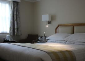 Best Western Chilworth Manor Hotel 5
