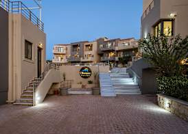Sunrise Suites 5
