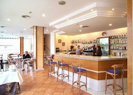 Hotel J. Balmes Vic 4