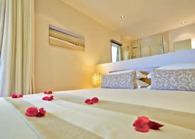 Bon Azur Beachfront Suites & Penthouses by LOV Mauritius 2