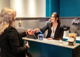 Queen's Hotel by First Hotels 5