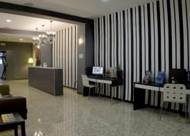 Quart Youth Hostel & Apartments 2