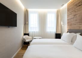 AC Hotel Venezia by Marriott 5